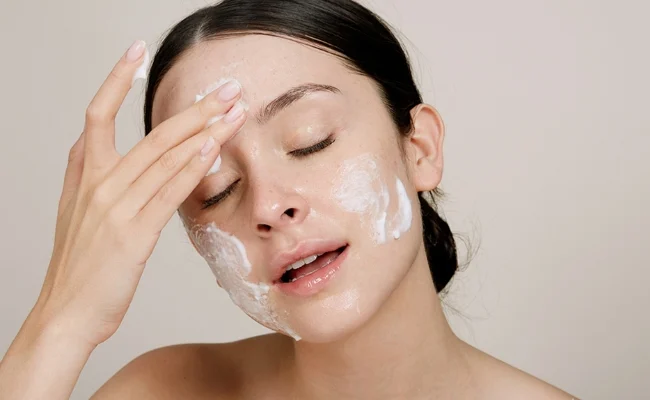 Chăm Sóc Da Hỗn Hợp Thiên Dầu Mụn Chắc Chắn Sẽ Giúp Sạch Mụn Chỉ Sau 1 Tuần